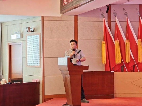 年中经营分析会，项目管理培训，绩效管理培训，楚信云天，天宝耐特，测绘地理信息服务供应商，北斗，三维，027-59880803