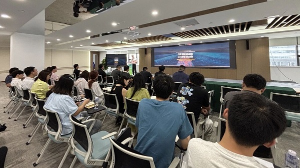 楚信云天，年中战略动员大会，组织变革，天宝耐特，海派海洋，海德斯路，测绘地理信息服务供应商，027-59880803